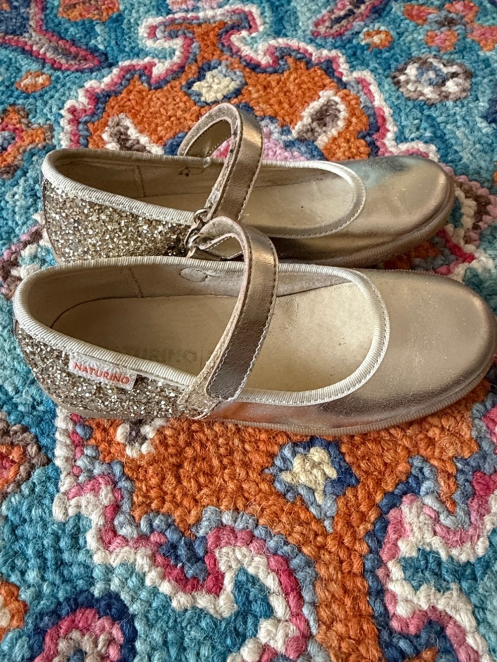 Naturino Girls' Gold Glitter Mary Jane Shoes